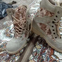 دوجفت پوتین|کیف، کفش، کمربند|پیرانشهر, |دیوار