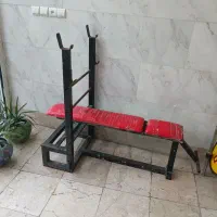 میز پرس با ۱۲۰ کیلو وزنه