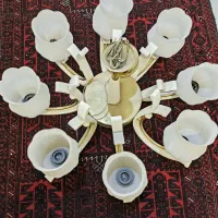 لوستر برنج و پایه چوبی