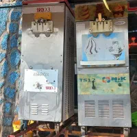 دستگاه بستنی قیفی