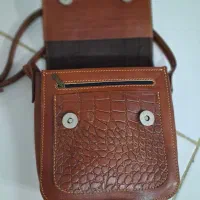 کیف وکفش چرم گاو|کیف، کفش، کمربند|مشکیندشت, |دیوار