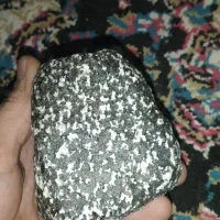 چه سنگی هست این