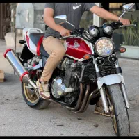 cb1300