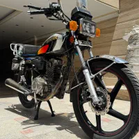 هندا۲۰۰متین