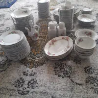 چینی گل سرخ|ظروف سرو و پذیرایی|اصفهان, عاشق‌آباد|دیوار