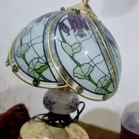 چراغ خواب|چراغ خواب و آباژور|اصفهان, حصه شمالی|دیوار