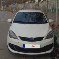 ام وی ام ۳۱۵ صندوق‌دار مدل ۱۳۹۴ سفید کم کارکرد