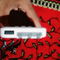 پاور بانک سالم سالم یک ماه خریدمش|لوازم جانبی موبایل و تبلت|شوش, |دیوار