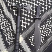 تبر sog و بامبو زن گورخا