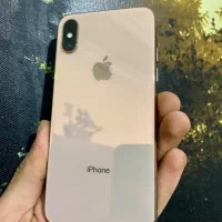 گوشی ایفن iPhone xs رنگ طلایی در حد نو