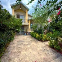 ویلاباغ-240-متری-نیم-پیلوت-سند-تک-برگ