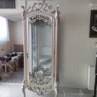 ویترین چوبی و سلطنتی