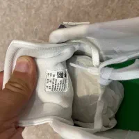 کفش|کیف، کفش، کمربند|تهران, فردوسی|دیوار