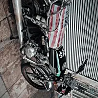 پرواز 200 مدل 1402|موتورسیکلت|بروجرد, |دیوار