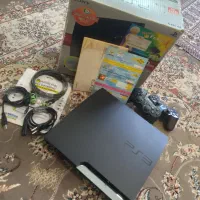 پی اس 3 با تمام تجهیزاتش تمیز تمیز