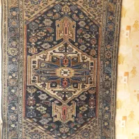 فرش قدیمی رنگ طبیعی