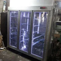 ۳درب پشت بسته ودوطرف نماانباری دار