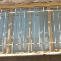 پنجره آهنی