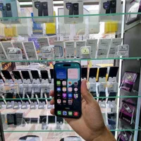 اپل iPhone 16 با حافظهٔ ۱۲۸ گیگابایت/داریا شعبه یک|موبایل|نظرآباد, |دیوار