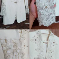 تعدادی لباس در حد نو