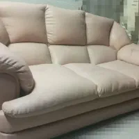 کاناپه راحتی سه نفره چرم ایتالیا سالم|مبلمان خانگی و میز عسلی|اصفهان, پارک مشتاق|دیوار