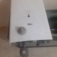 آبگرمکن بوتان کوچک و مناسب مغازه یا حمامو دستشویی