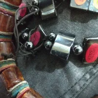 کردن بندودستبندکردن ب|کلکسیون اشیاء عتیقه|ورامین, خیر آباد|دیوار