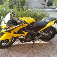 پالس ار اس RS200 تمیز