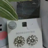 گوشواره نو رنگ ثابت