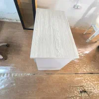 میزتحریر و دو عدد آیینه قدی