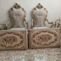 تلویزیون و پشتی کار کرده