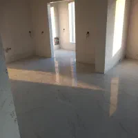 یه یک شاگرد کاشیکار نیازمندم