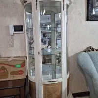 بوفه شیشه ای