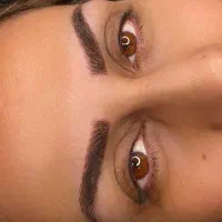 اموزش ارایش دائم(فیبروز شیدینگ لب خط چشم )وجذب مدل
