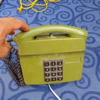 تلفن قدیمی عتیقه