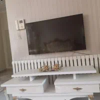 میزتلویزیون چوبی