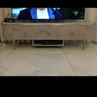 میز تلویزیونی