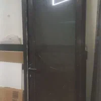 درب و پنجره المینیوم