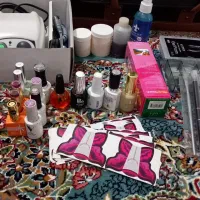 ست کامل ناخن کاری در حد نو همراه با ساک|آرایشگاه و سالنهای زیبایی|خرمآباد, |دیوار