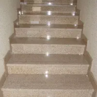 نظافت راه پله و پیلوت حیاط|خدمات نظافت|آمل, |دیوار