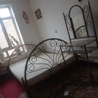 تختخواب فلزی دونفره در حد نو