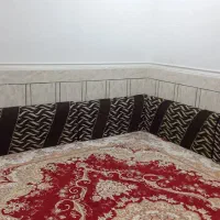 پشتی در حد نو
