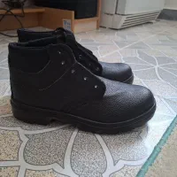 کفش ایمنی