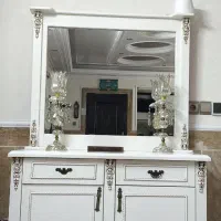 کنسول و آینه