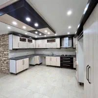 ۱۴۰متر/۳خواب/فول امکانات/خوش نقشه و شیک