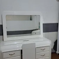 میز ارایشی|بوفه، ویترین، کنسول|قم, باسکول|دیوار