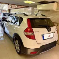 دانگ فنگ H30 کراس مدل ۹۵