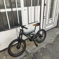 12عدد دوچرخه در سایز های مختلف 12و16و20