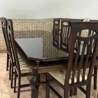 میز ناهارخوری بدون صندلی