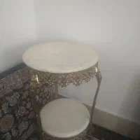 میز تلفن برنزی